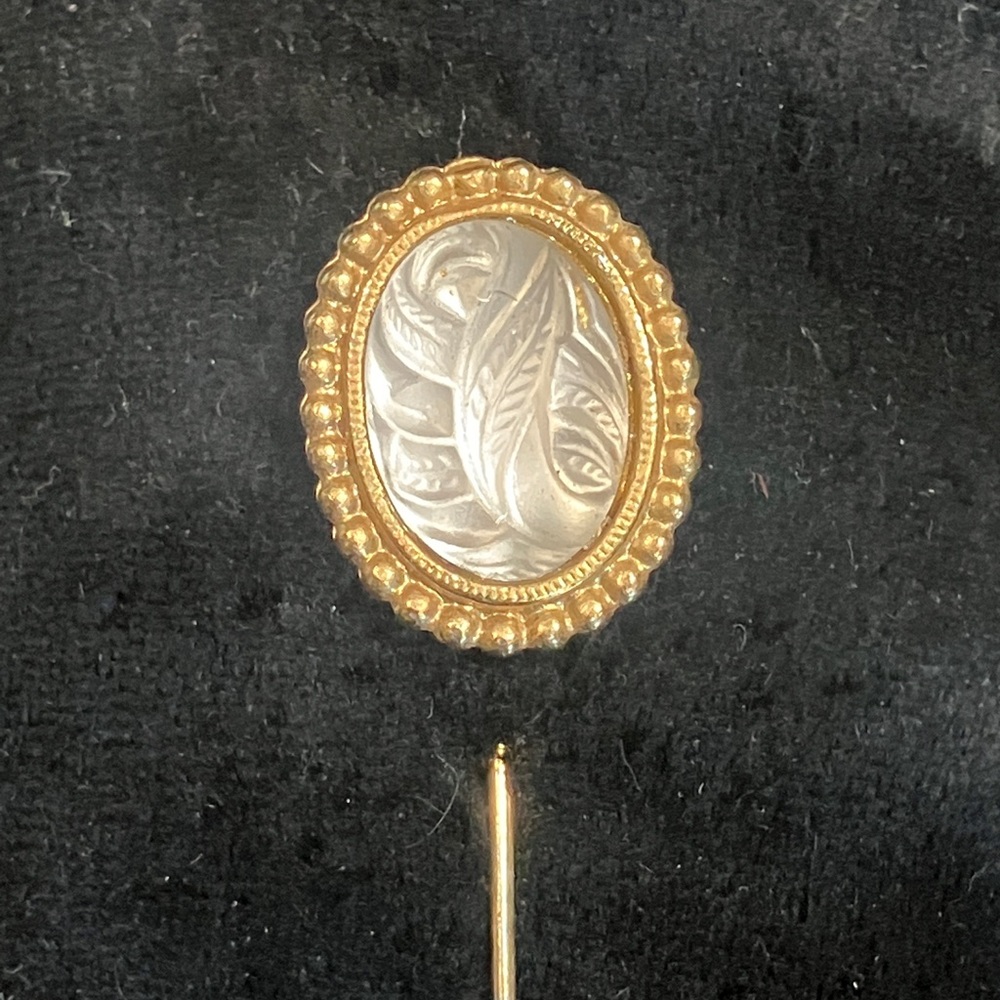 Vintage Cut Moonstone Glass Rose Cameo Short Stick Pin